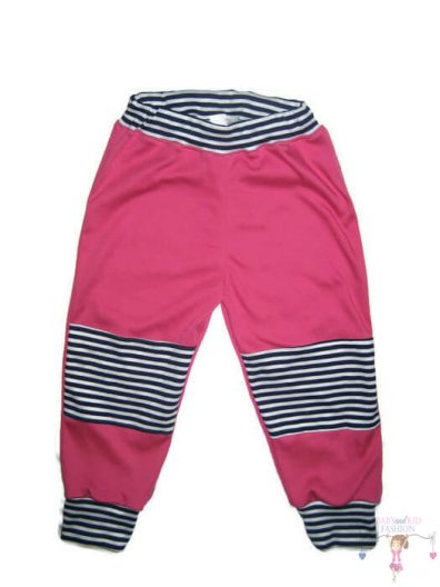 baba nadrág, pink színű, sötétkék-fehér keskeny csíkos passzékkal és térdfolttal, termékkép.