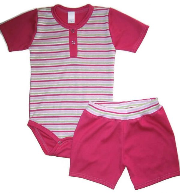 Kislány nyári ruhák, pink-kiwi-rózsaszín-fehér keskeny csíkos pocakos body, pink rövid ujjal és színben illő pink rövid nadrággal, termékkép.