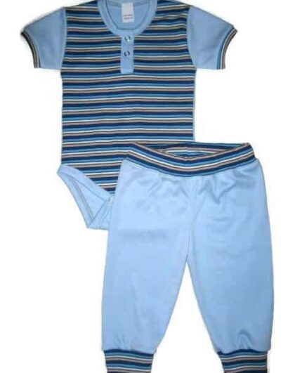 Baba body szettek kisfiúknak, türkizkék-szürke-fehér csíkos body, világoskék rövid ujjal és színben illő világoskék hosszú nadrággal, termékkép.
